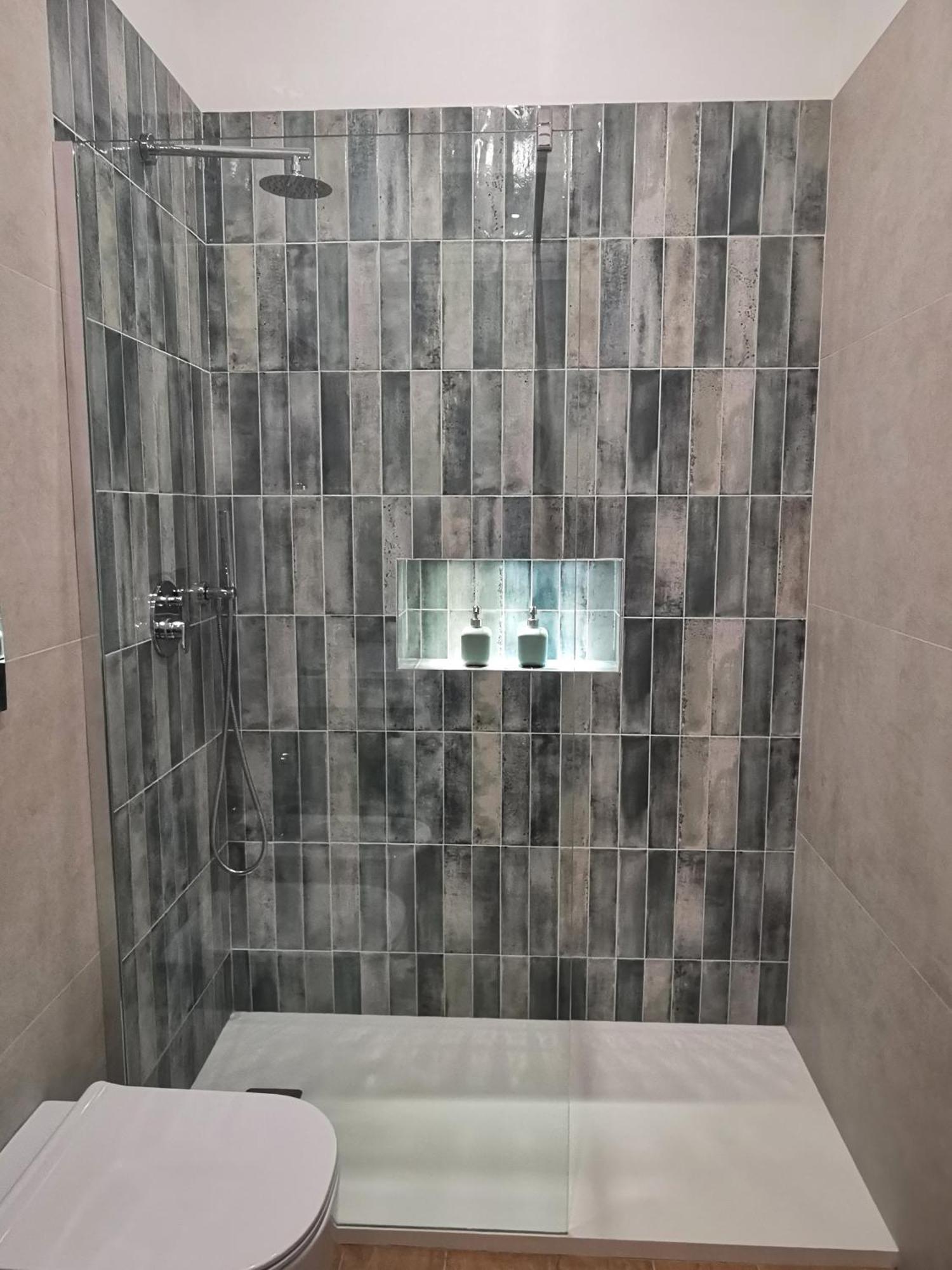 Cattaro 65 - Flexible Check-In Apartments Bari Exterior foto